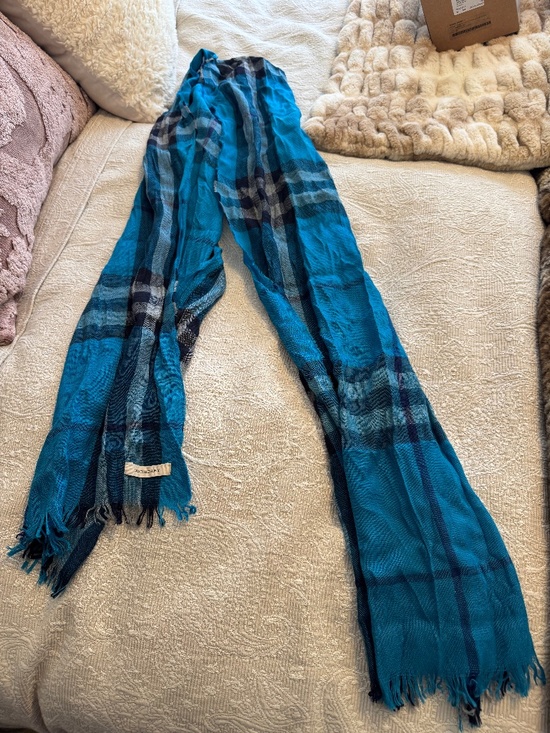 Burberry Accessories - Burberry Lightweight Check Scarf Wrap – Turquoise Blue Plaid